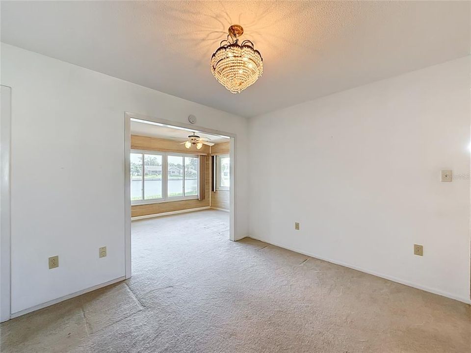 For Sale: $459,900 (3 beds, 2 baths, 1532 Square Feet)