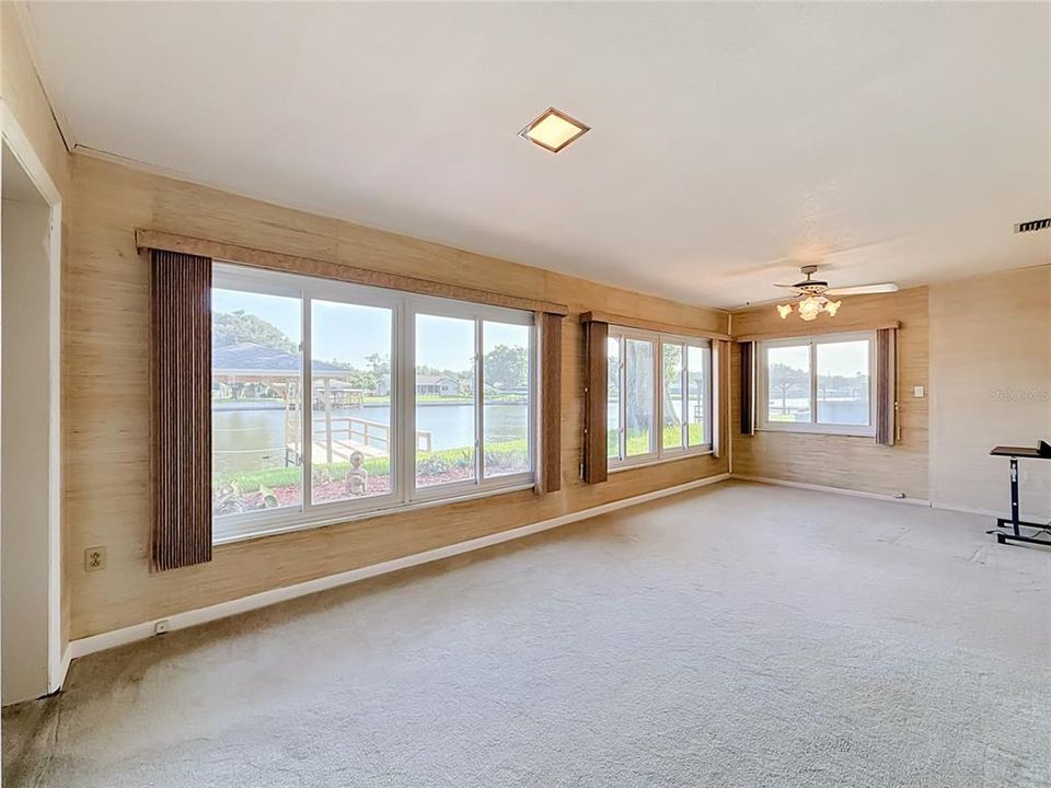 For Sale: $459,900 (3 beds, 2 baths, 1532 Square Feet)