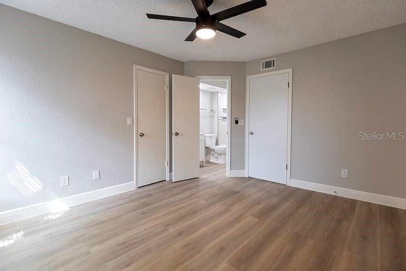 В аренду: $1,800 (2 спален, 2 ванн, 1054 Квадратных фут)