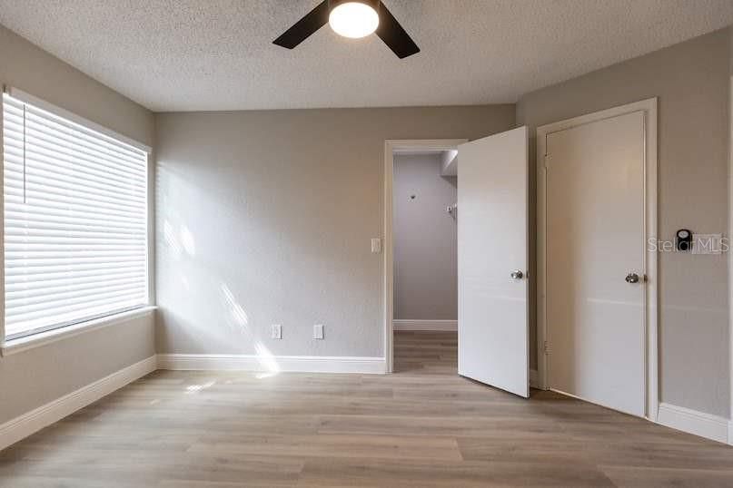 В аренду: $1,800 (2 спален, 2 ванн, 1054 Квадратных фут)