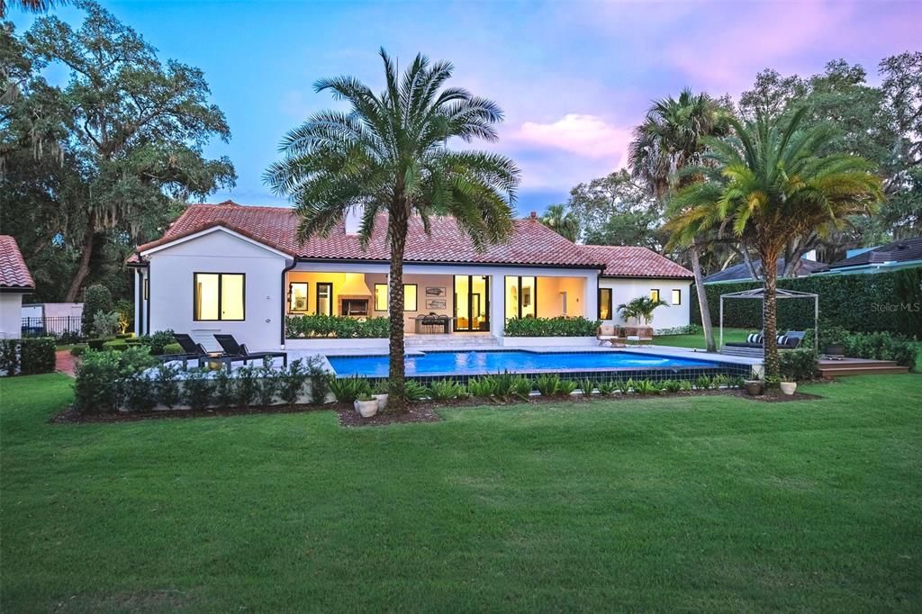 En Venta: $4,750,000 (5 camas, 4 baños, 4542 Pies cuadrados)