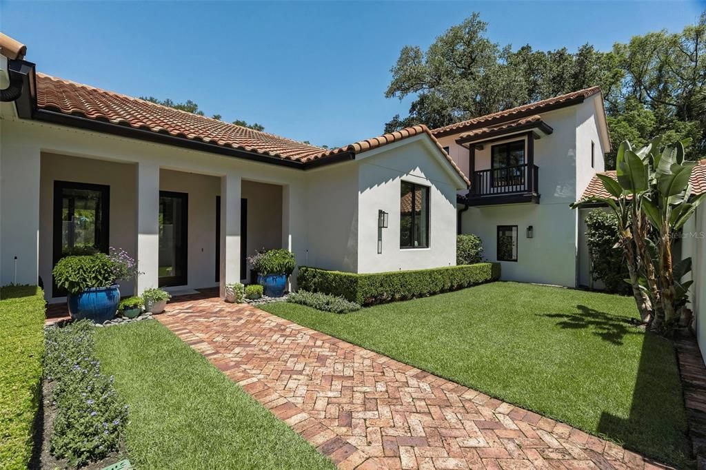 En Venta: $4,750,000 (5 camas, 4 baños, 4542 Pies cuadrados)