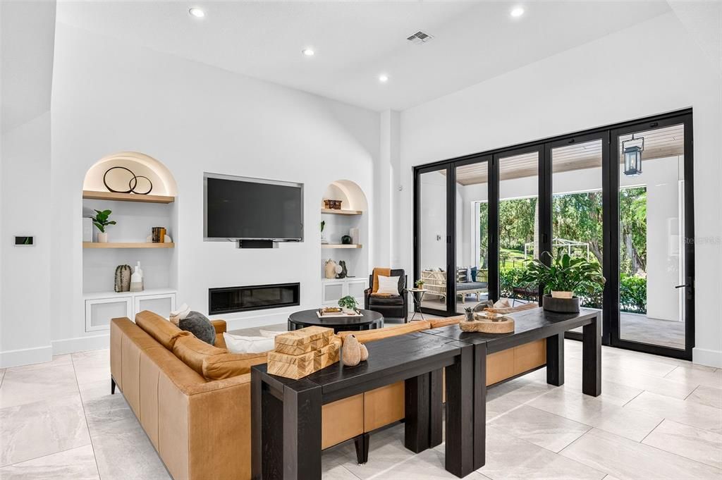 En Venta: $4,750,000 (5 camas, 4 baños, 4542 Pies cuadrados)