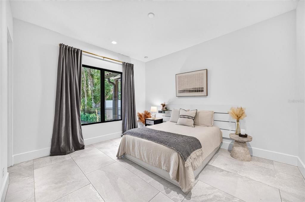 En Venta: $4,750,000 (5 camas, 4 baños, 4542 Pies cuadrados)
