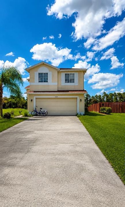 На продажу: $349,900 (3 спален, 2 ванн, 1400 Квадратных фут)