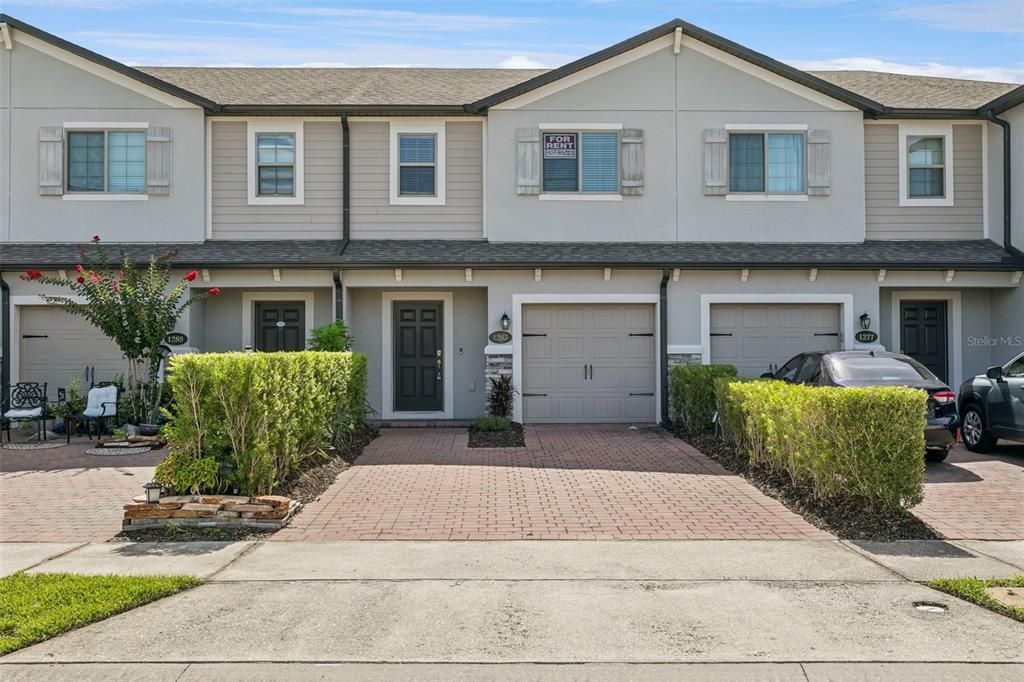 For Rent: $2,600 (3 beds, 2 baths, 1451 Square Feet)
