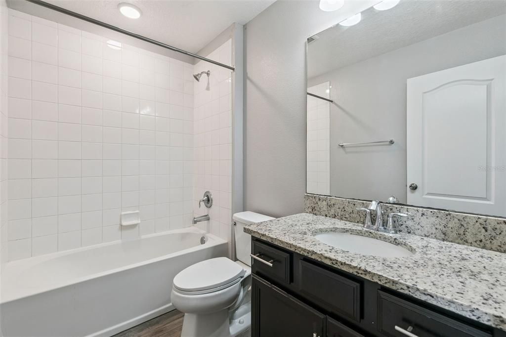 For Rent: $2,600 (3 beds, 2 baths, 1451 Square Feet)