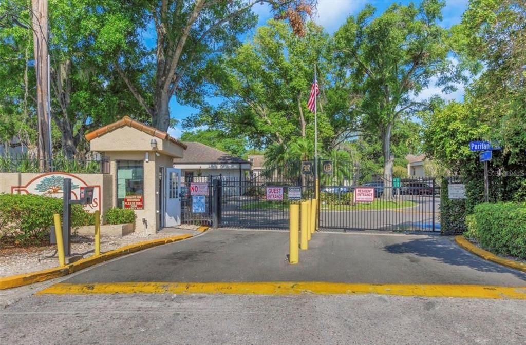 For Rent: $2,100 (2 beds, 2 baths, 1200 Square Feet)