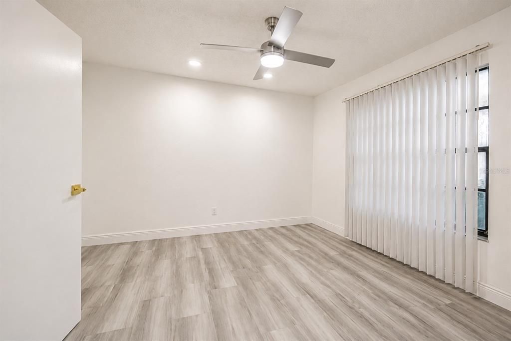 For Rent: $2,100 (2 beds, 2 baths, 1200 Square Feet)