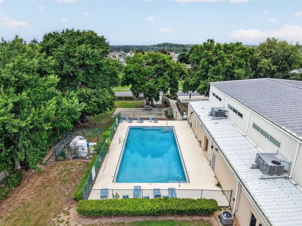 Active With Contract: $280,000 (3 beds, 2 baths, 1421 Square Feet)