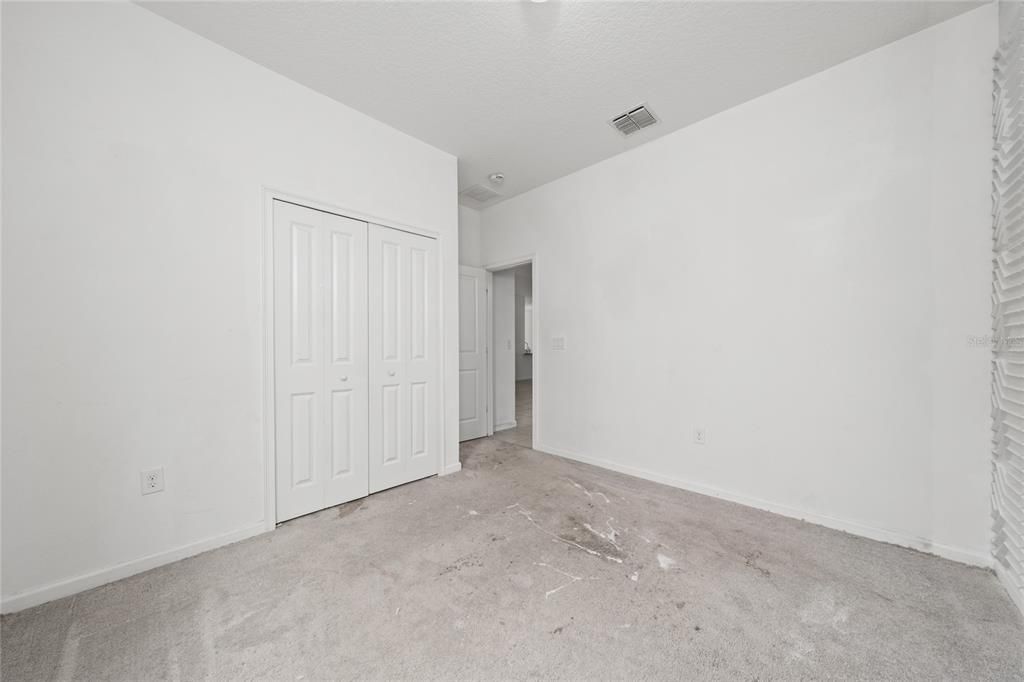 For Sale: $284,000 (3 beds, 2 baths, 1582 Square Feet)