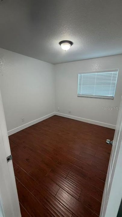 En Venta: $399,999 (4 camas, 3 baños, 1041 Pies cuadrados)