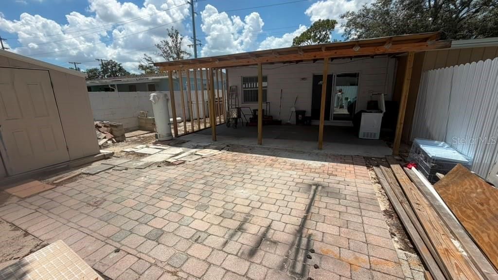 En Venta: $399,999 (4 camas, 3 baños, 1041 Pies cuadrados)