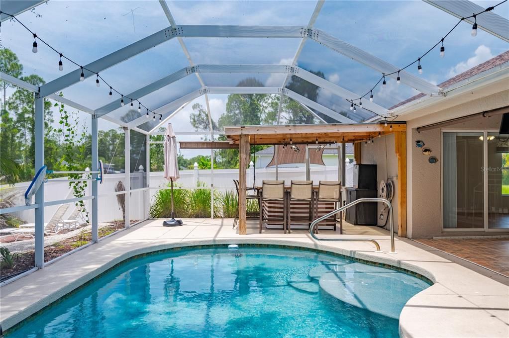 En Venta: $399,900 (3 camas, 2 baños, 1739 Pies cuadrados)