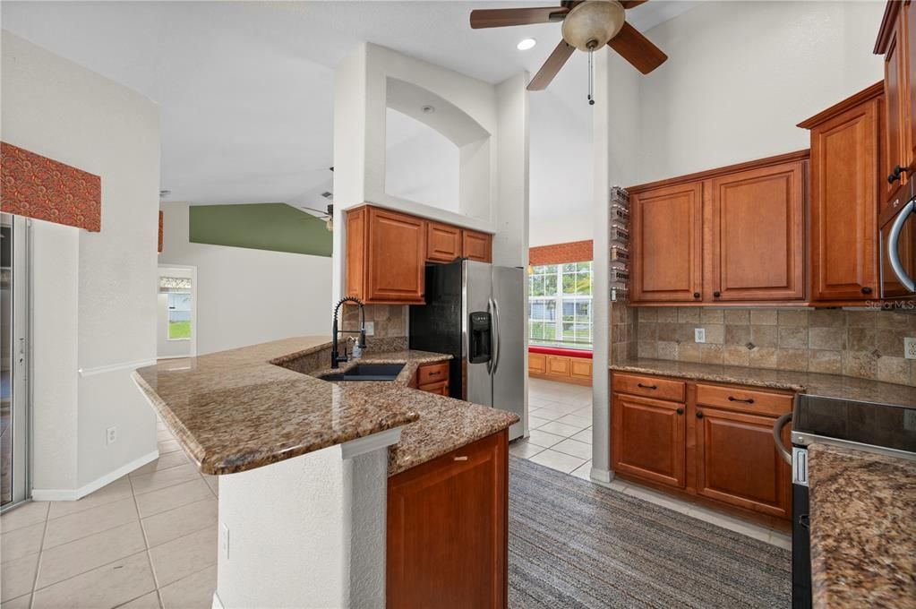 En Venta: $399,900 (3 camas, 2 baños, 1739 Pies cuadrados)