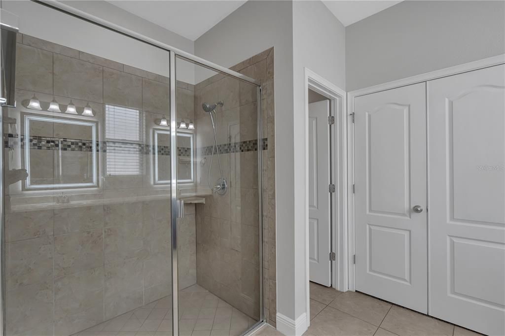 В аренду: $3,500 (4 спален, 3 ванн, 2214 Квадратных фут)