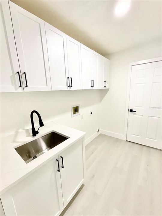 В аренду: $3,700 (3 спален, 2 ванн, 2292 Квадратных фут)