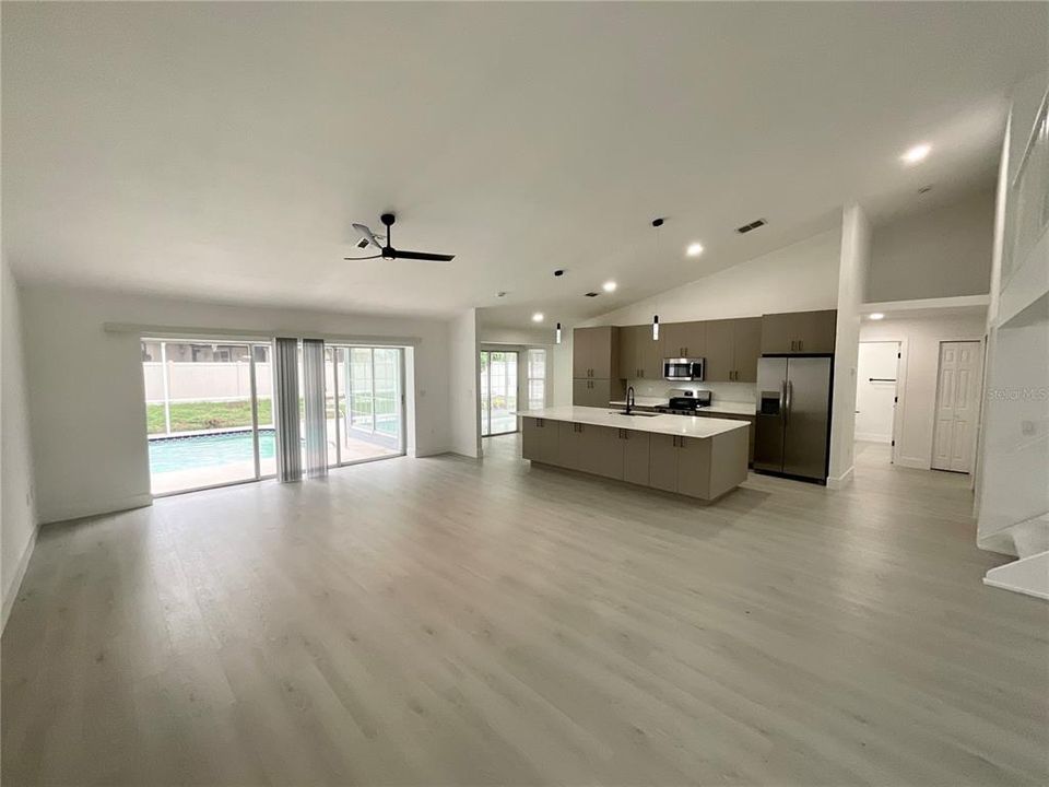 В аренду: $3,700 (3 спален, 2 ванн, 2292 Квадратных фут)