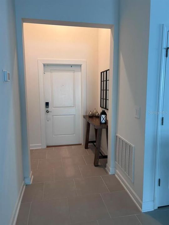 В аренду: $4,300 (4 спален, 3 ванн, 2099 Квадратных фут)