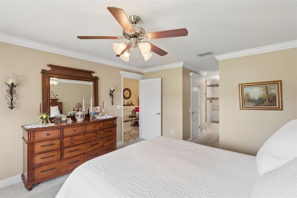 Active With Contract: $539,900 (4 beds, 2 baths, 2315 Square Feet)