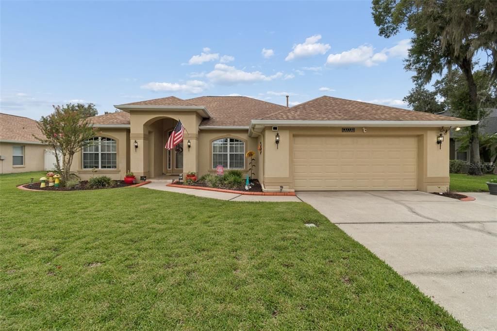 Active With Contract: $539,900 (4 beds, 2 baths, 2315 Square Feet)