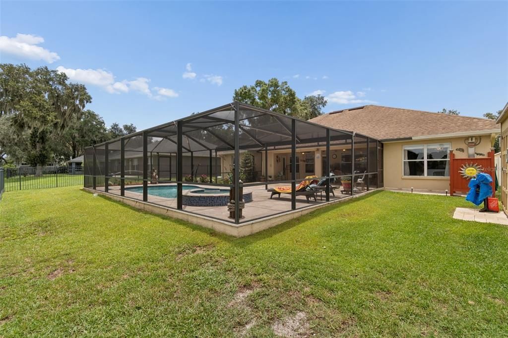 Active With Contract: $539,900 (4 beds, 2 baths, 2315 Square Feet)