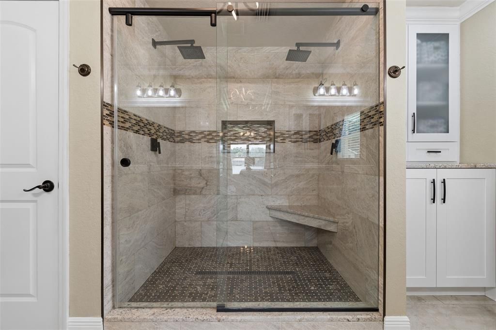 Active With Contract: $539,900 (4 beds, 2 baths, 2315 Square Feet)