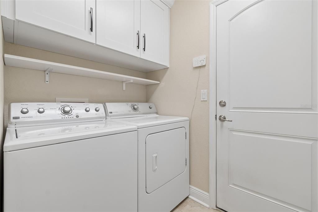 Active With Contract: $539,900 (4 beds, 2 baths, 2315 Square Feet)