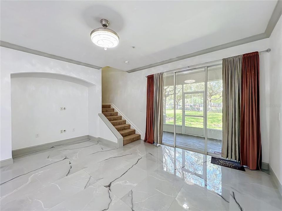 На продажу: $349,999 (3 спален, 2 ванн, 1724 Квадратных фут)