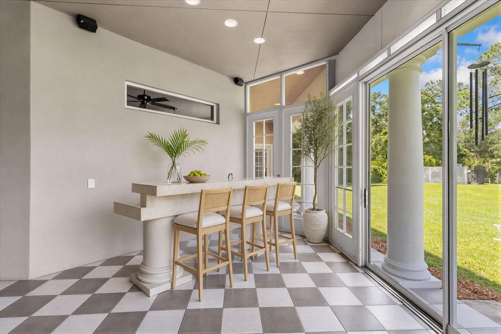 En Venta: $1,075,000 (5 camas, 3 baños, 4170 Pies cuadrados)