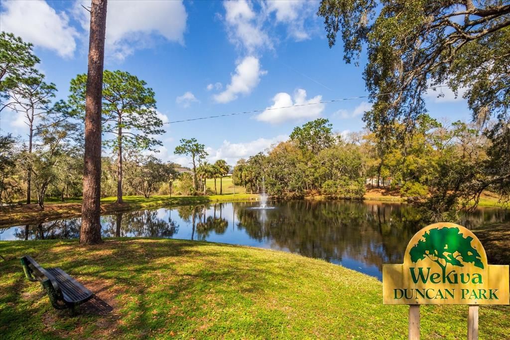 En Venta: $1,075,000 (5 camas, 3 baños, 4170 Pies cuadrados)