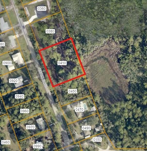 На продажу: $62,500 (0.76 acres)