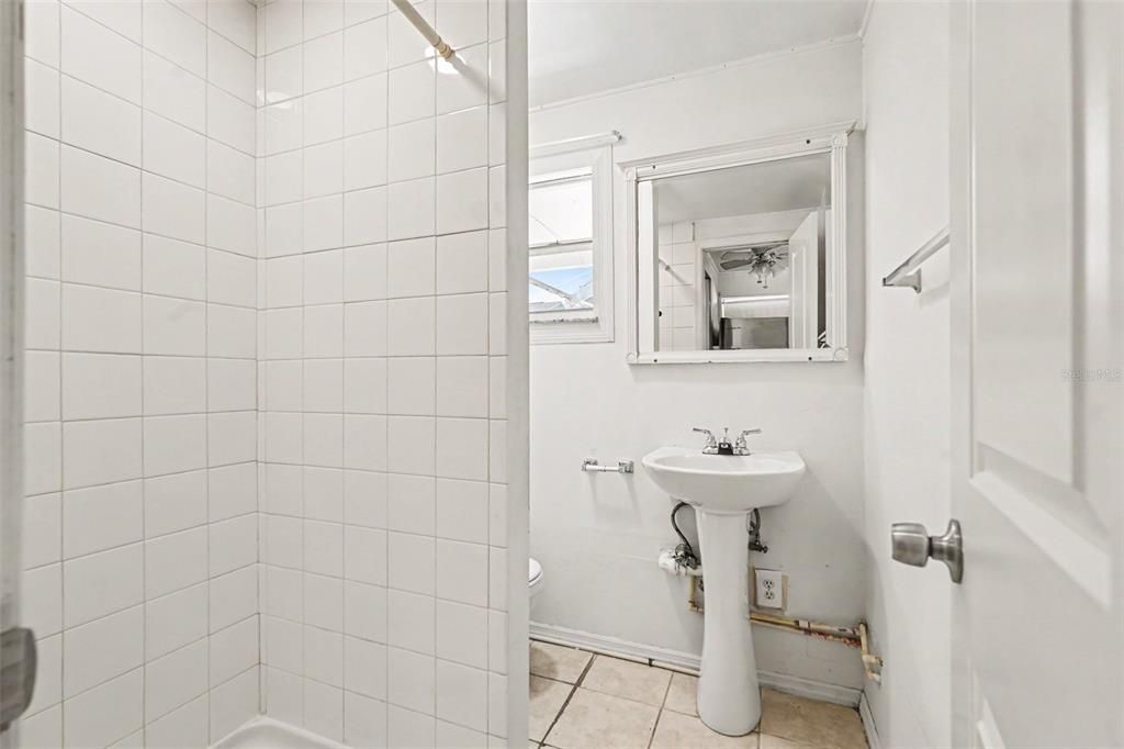 На продажу: $474,999 (4 спален, 3 ванн, 2252 Квадратных фут)