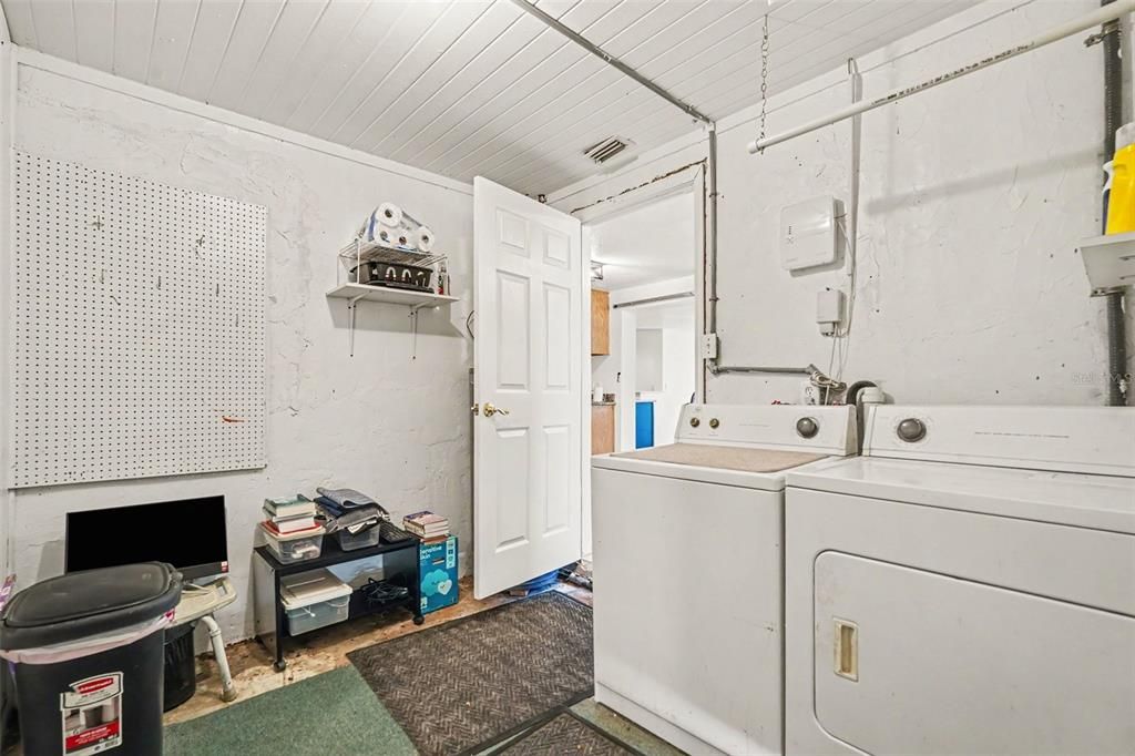 На продажу: $474,999 (4 спален, 3 ванн, 2252 Квадратных фут)