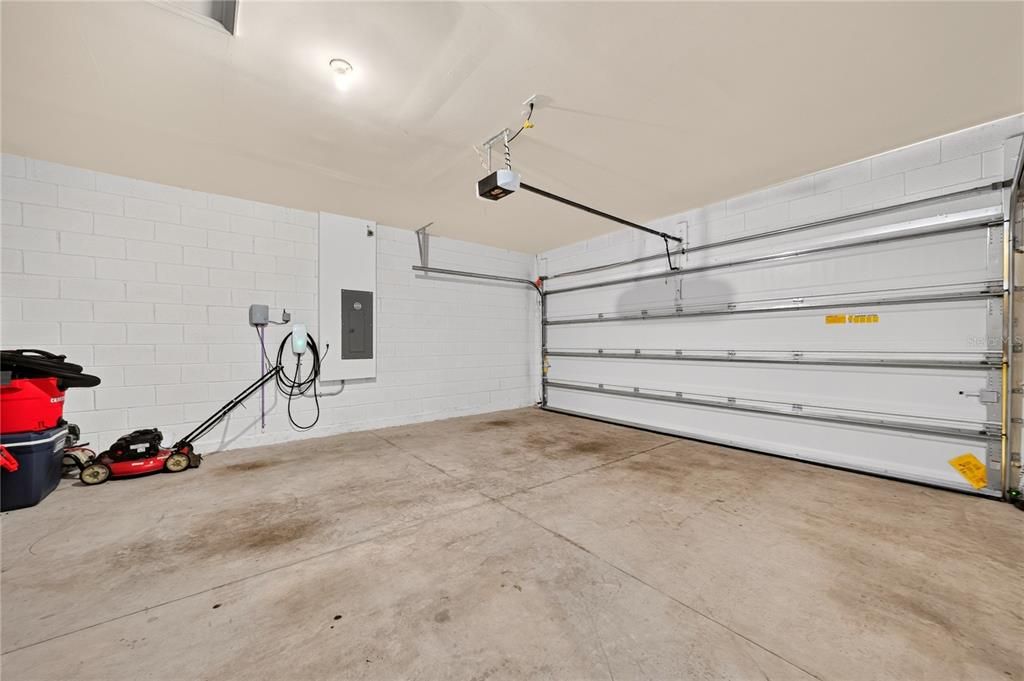 На продажу: $285,000 (3 спален, 2 ванн, 1600 Квадратных фут)