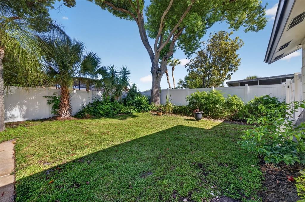 En Venta: $549,000 (4 camas, 2 baños, 2015 Pies cuadrados)