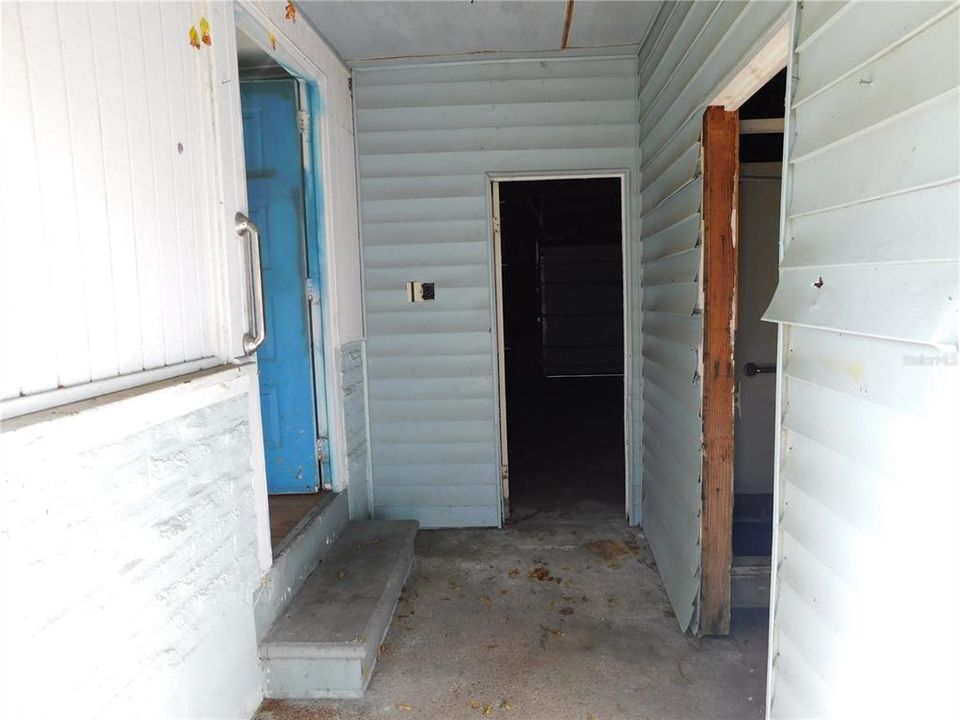 For Sale: $199,900 (3 beds, 1 baths, 1152 Square Feet)