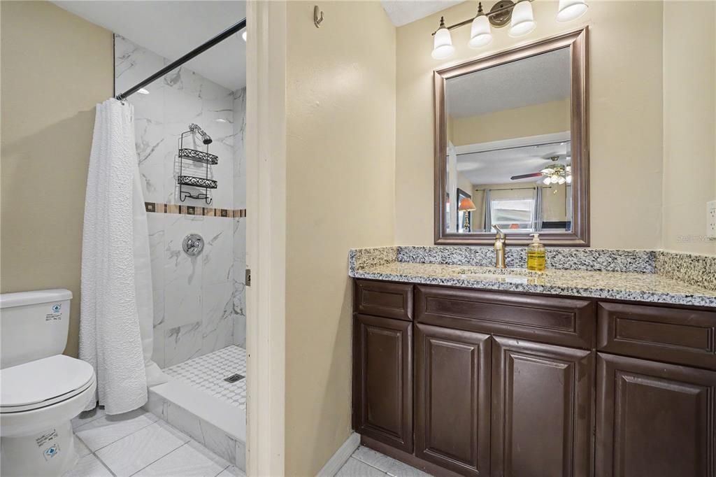 На продажу: $325,000 (3 спален, 2 ванн, 1680 Квадратных фут)