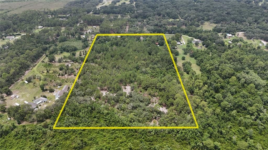 На продажу: $220,000 (10.31 acres)
