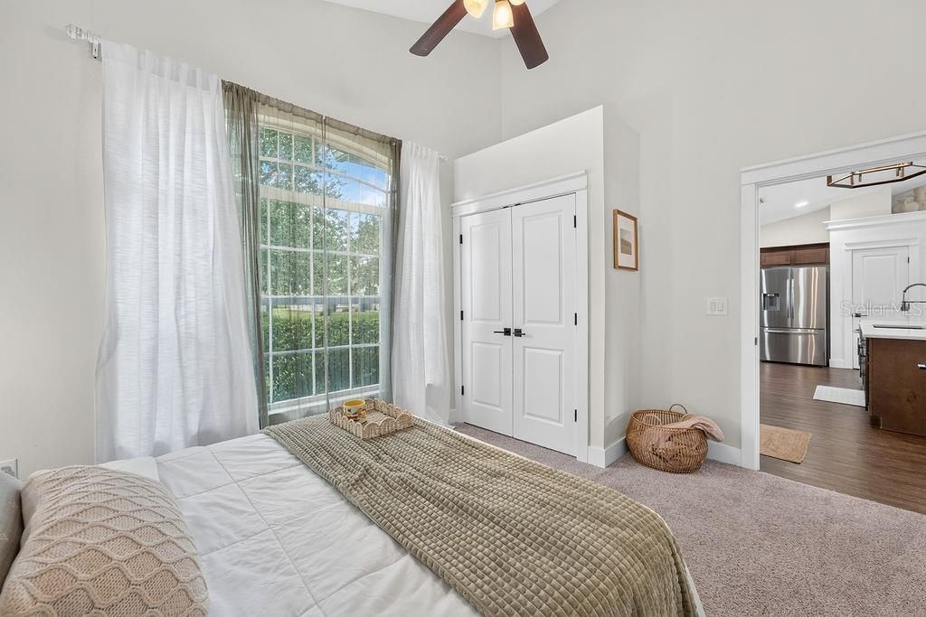 En Venta: $449,900 (4 camas, 2 baños, 1750 Pies cuadrados)