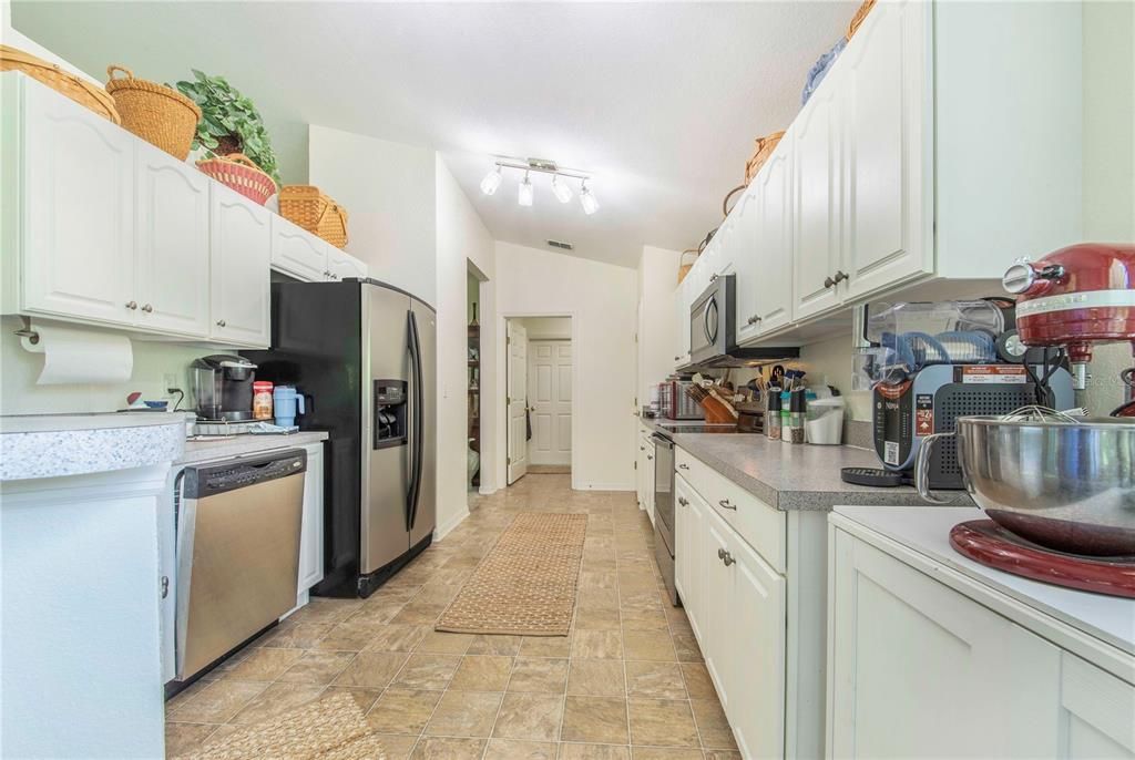 На продажу: $329,000 (3 спален, 2 ванн, 1509 Квадратных фут)