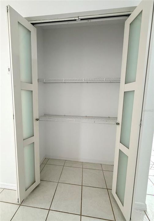 На продажу: $345,000 (3 спален, 2 ванн, 1779 Квадратных фут)