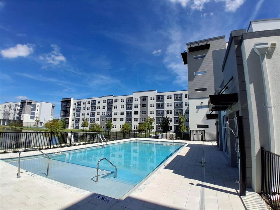 For Rent: $1,700 (2 beds, 2 baths, 1023 Square Feet)