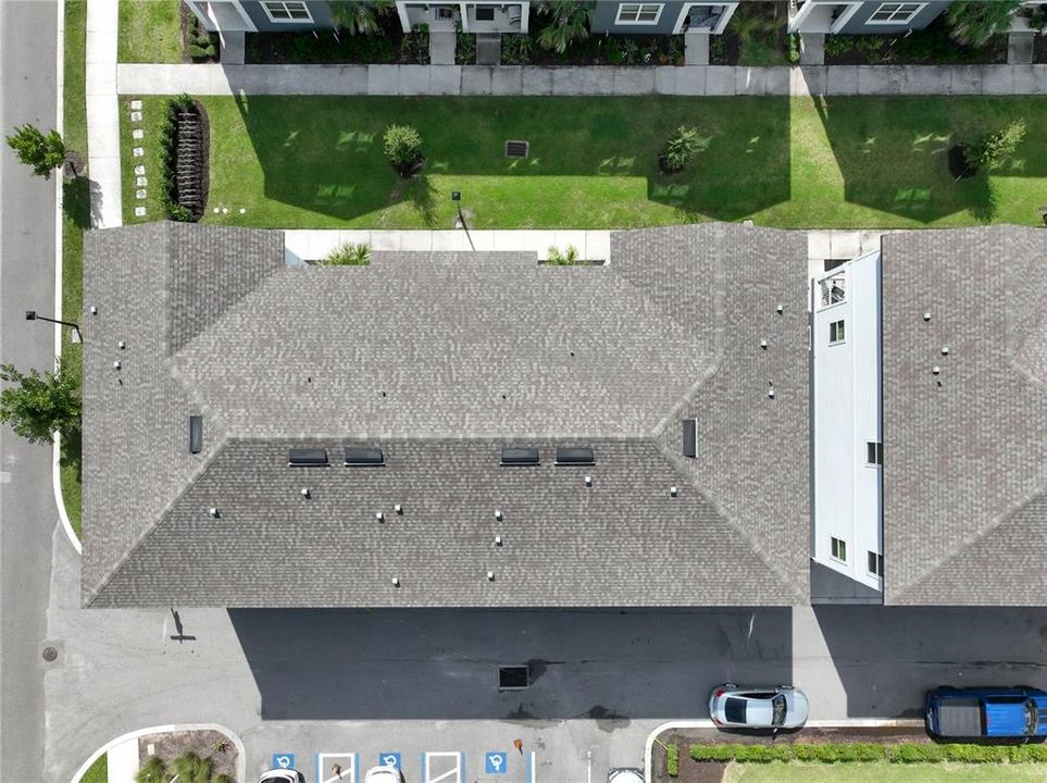 En Venta: $434,980 (3 camas, 3 baños, 1456 Pies cuadrados)