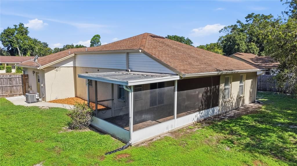 En Venta: $335,000 (3 camas, 2 baños, 1162 Pies cuadrados)
