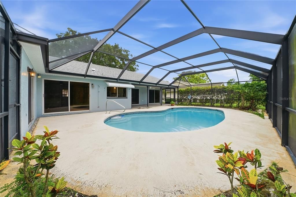 En Venta: $349,900 (3 camas, 2 baños, 1825 Pies cuadrados)