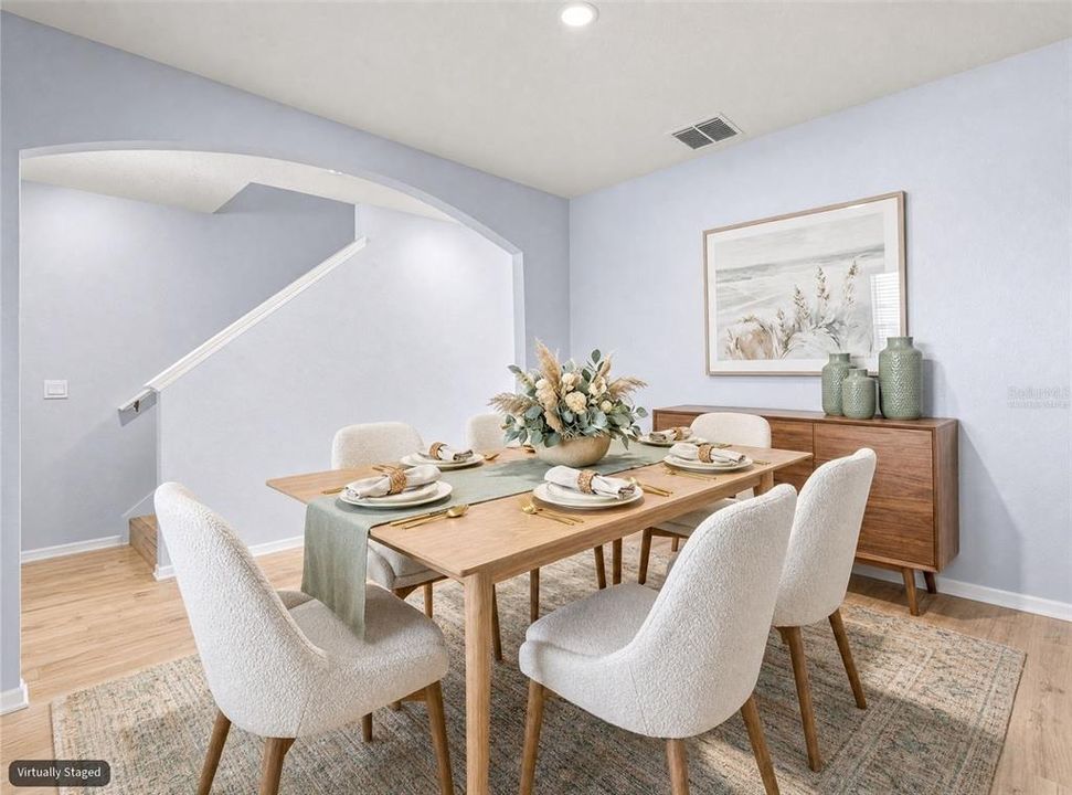 For Sale: $409,000 (5 beds, 3 baths, 2889 Square Feet)
