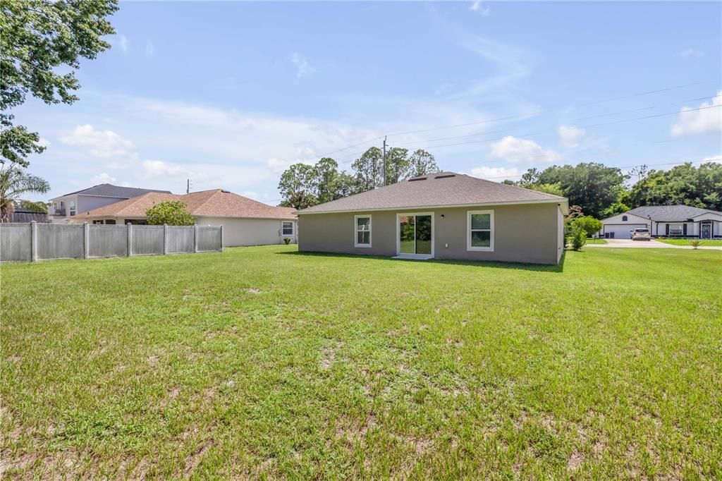 En Venta: $305,000 (3 camas, 2 baños, 1549 Pies cuadrados)