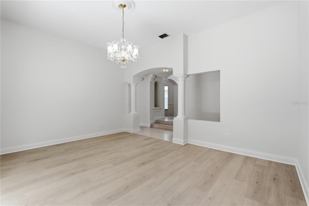 На продажу: $669,000 (5 спален, 3 ванн, 2981 Квадратных фут)