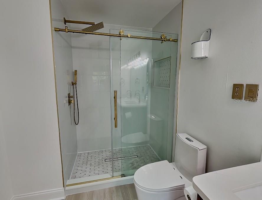 В аренду: $3,399 (3 спален, 2 ванн, 1966 Квадратных фут)
